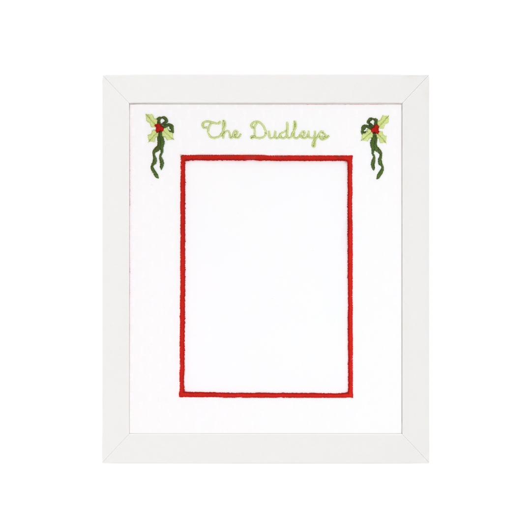 Holly Embroidered Photo Mat