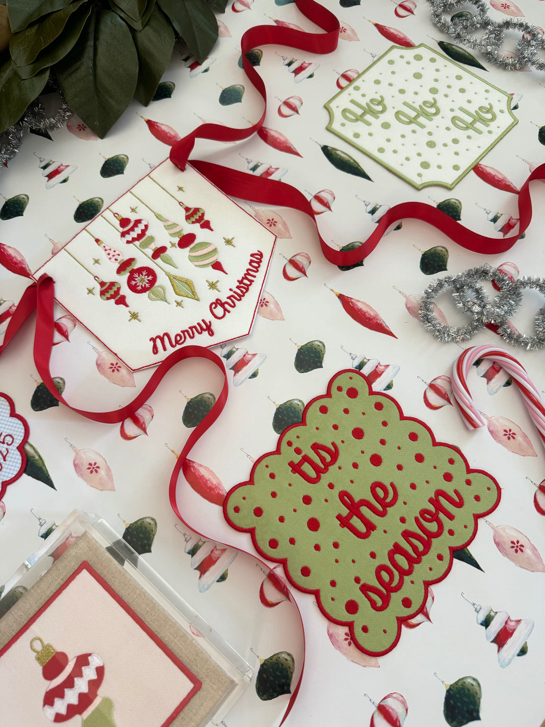 Tis The Season Display Plaque